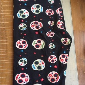 ONE SIZE SUGAR SKULL LEGGINGS